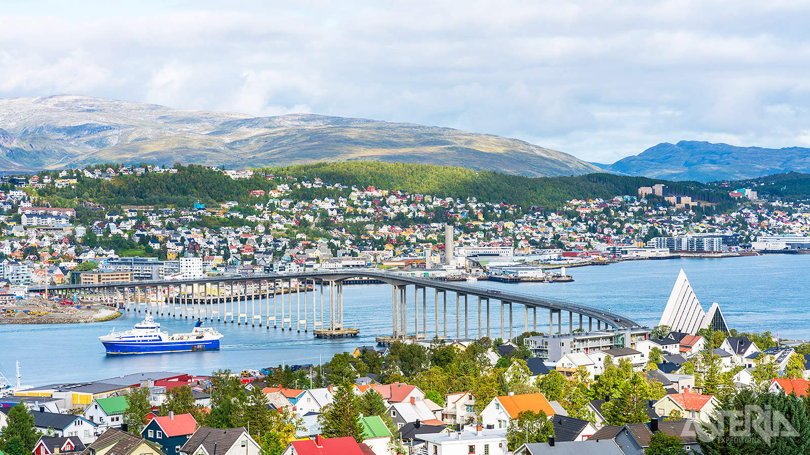 Volgende halte: Tromsø, ook wel ’Parijs van het Hoge Noorden’ genoemd