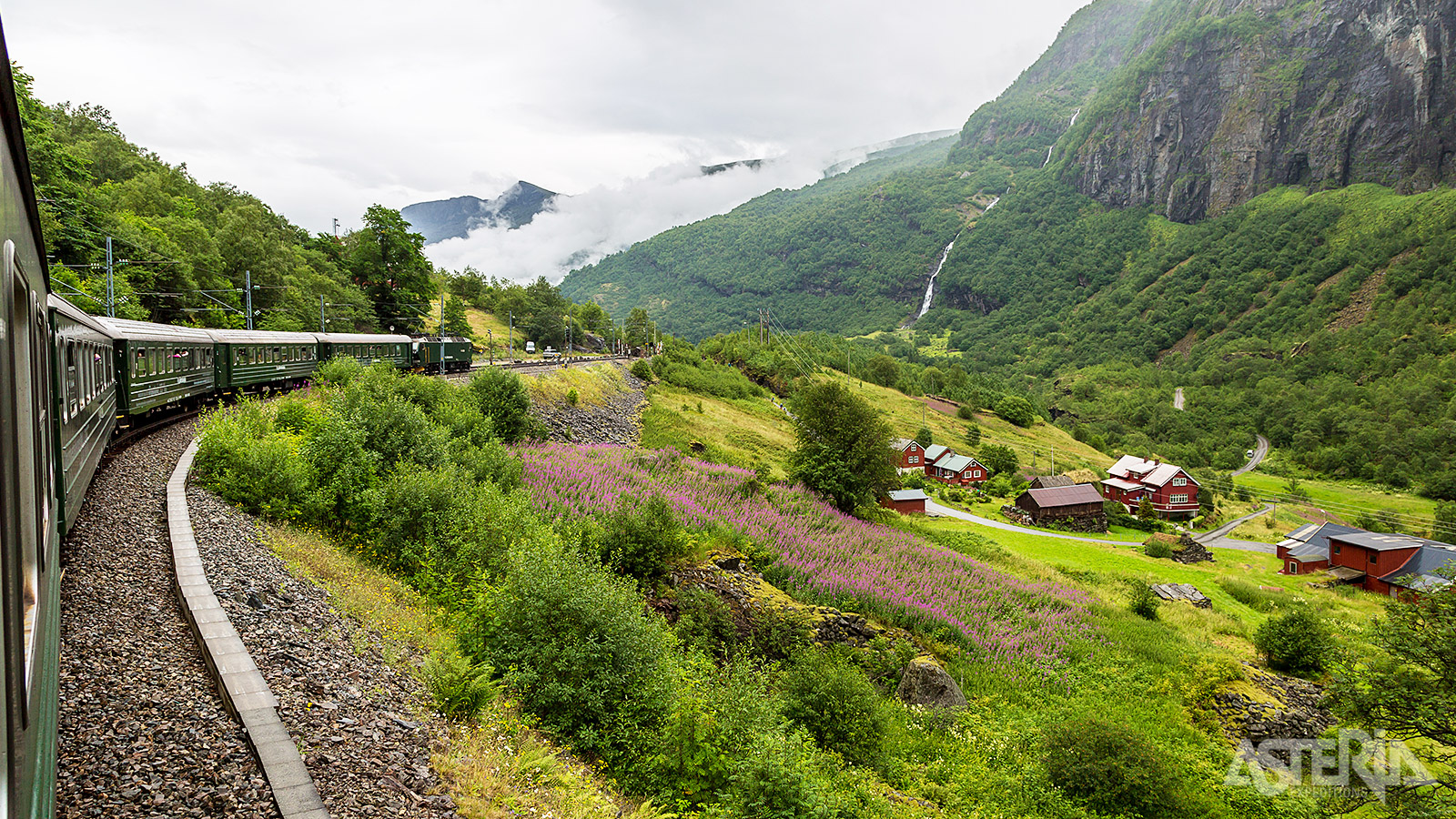 De Flåm Bahn, door Lonely Planet uitgeroepen tot ’de mooiste treinreis ter wereld’