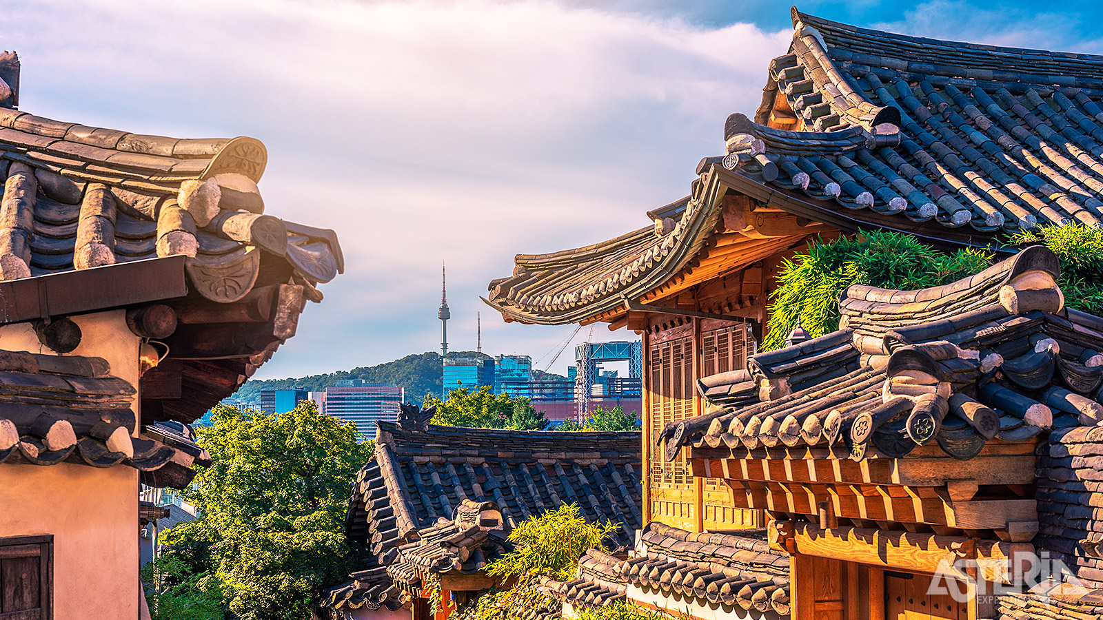 Bukchon Hanok met zijn traditionele huizen die dateren uit de Joseon-dynastie