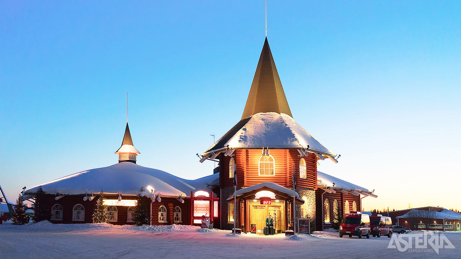 Bezoek Santa Claus Village, de officiële woonplaats van de kerstman gelegen op de Noordpoolcirkel