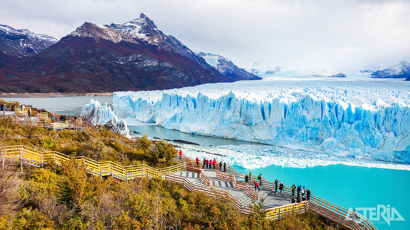 Ontzagwekkende ijsmassa’s en dramatische kalvingen van de Perito Moreno-gletsjer