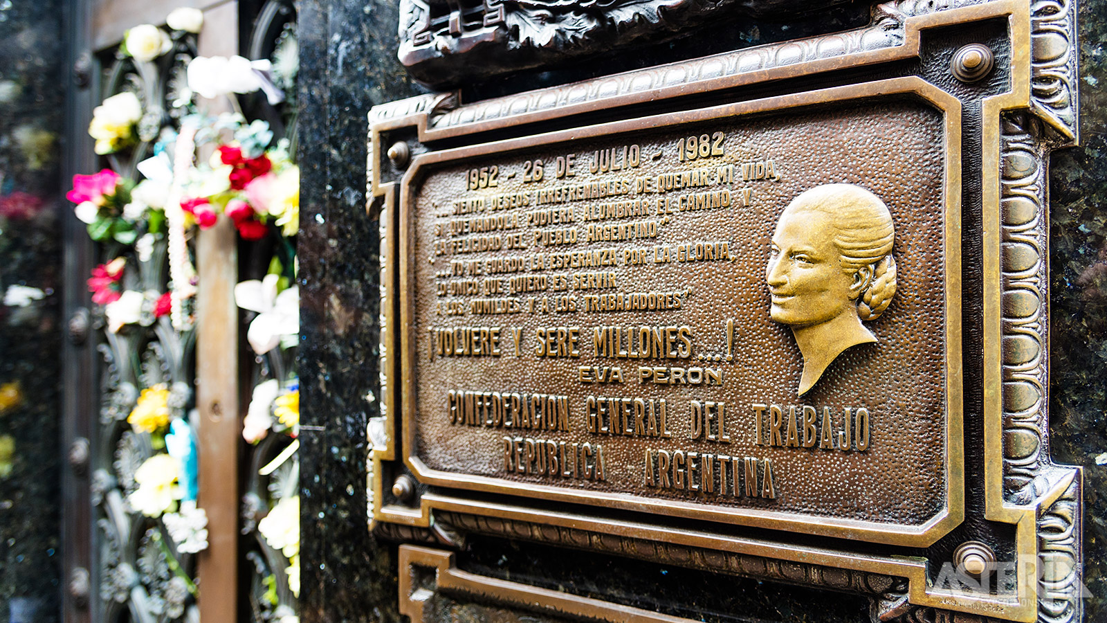 Cementerio de la Recoleta is de laatste rustplaats van vele vooraanstaande figuren, waaronder Eva Perón