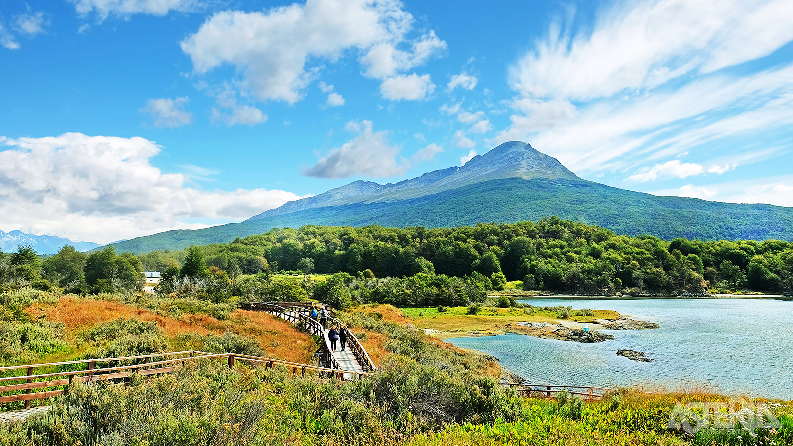 Tierra del Fuego is één van de meest zuidelijke nationale parken ter wereld met een spectaculaire mix van bergen, bossen, meren, rivieren en kustlijnen