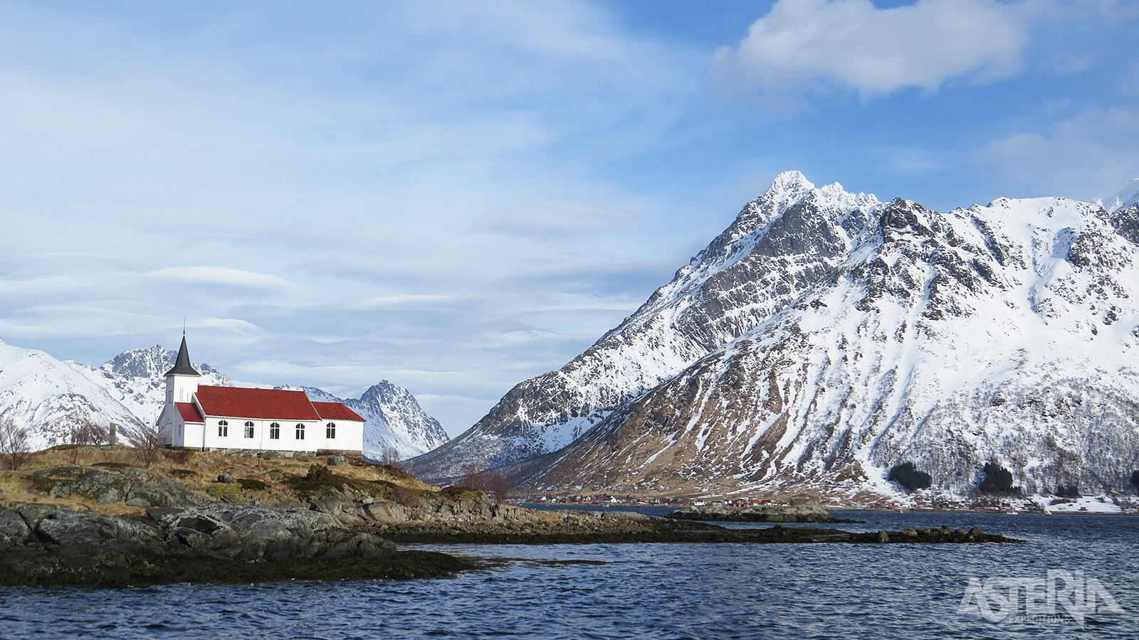 Maak een boottocht op de Lofoten naar de legendarische Trollfjord