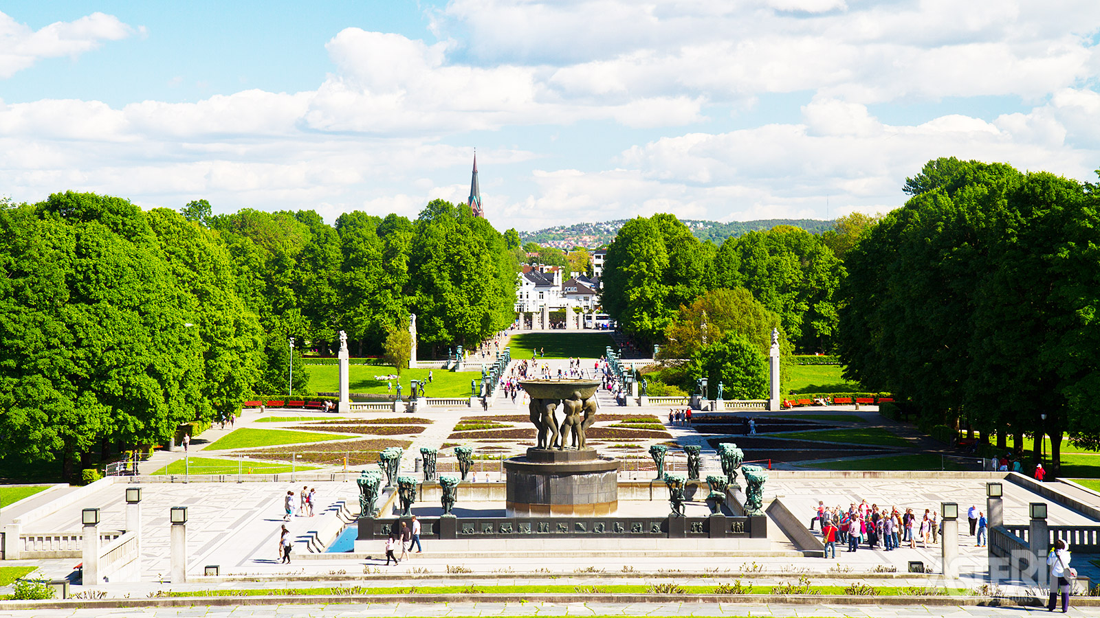 Vigeland Park met zijn prachtige beelden is Oslo’s populairste bezienswaardigheid