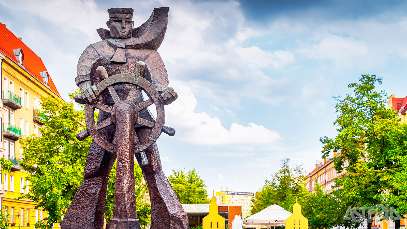 Het Memento Park aan de rand van de stad toont standbeelden uit de communistische tijd
