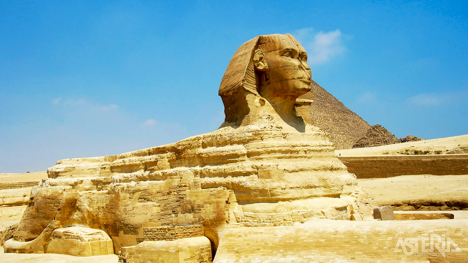 De Grote Sfinx heeft het lichaam van een leeuw en het hoofd van een farao, waarschijnlijk Khafre