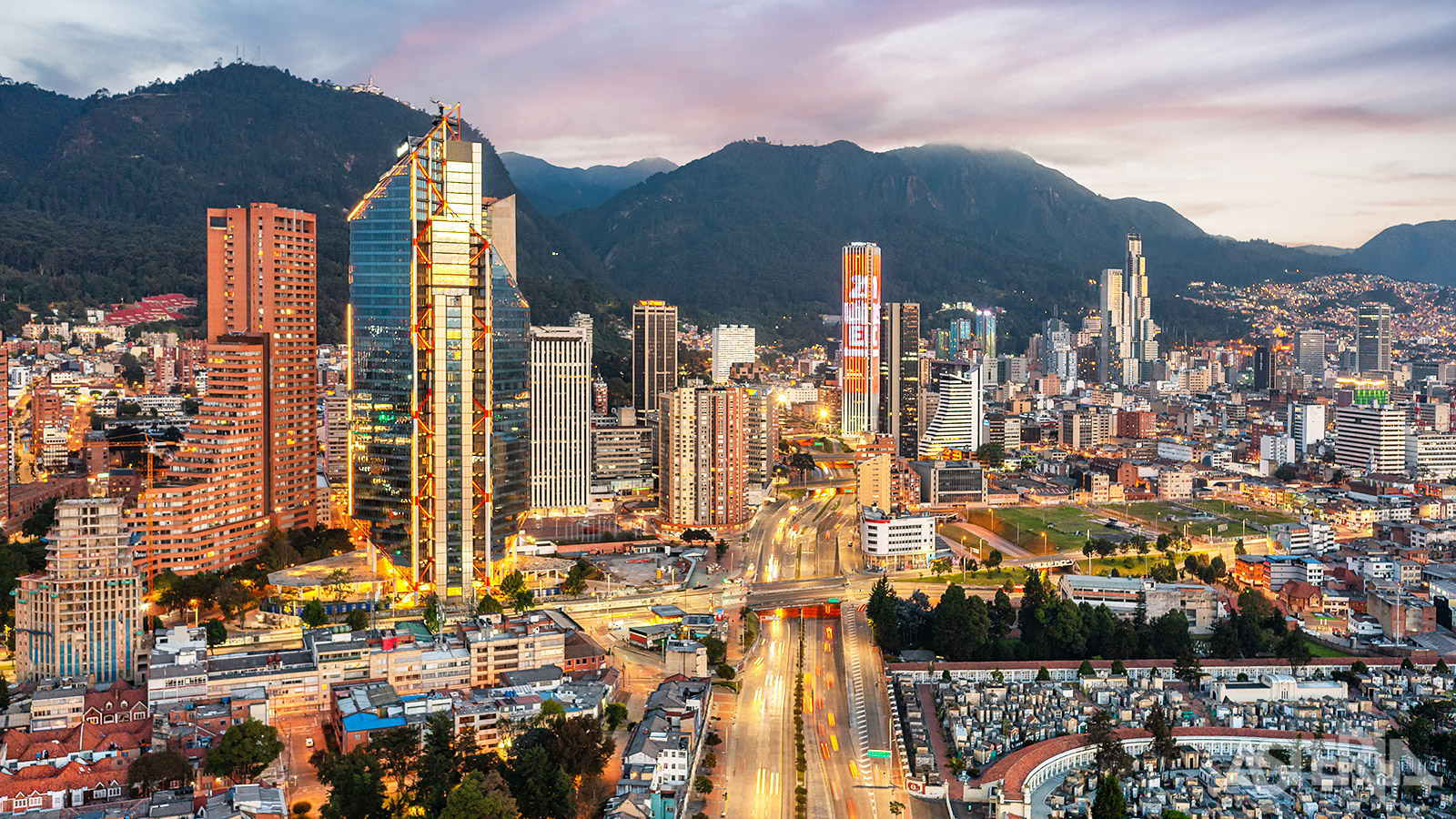 Hoofdstad Bogotá zet meteen de toon voor het programma: cultureel, karaktervol & veelzijdig