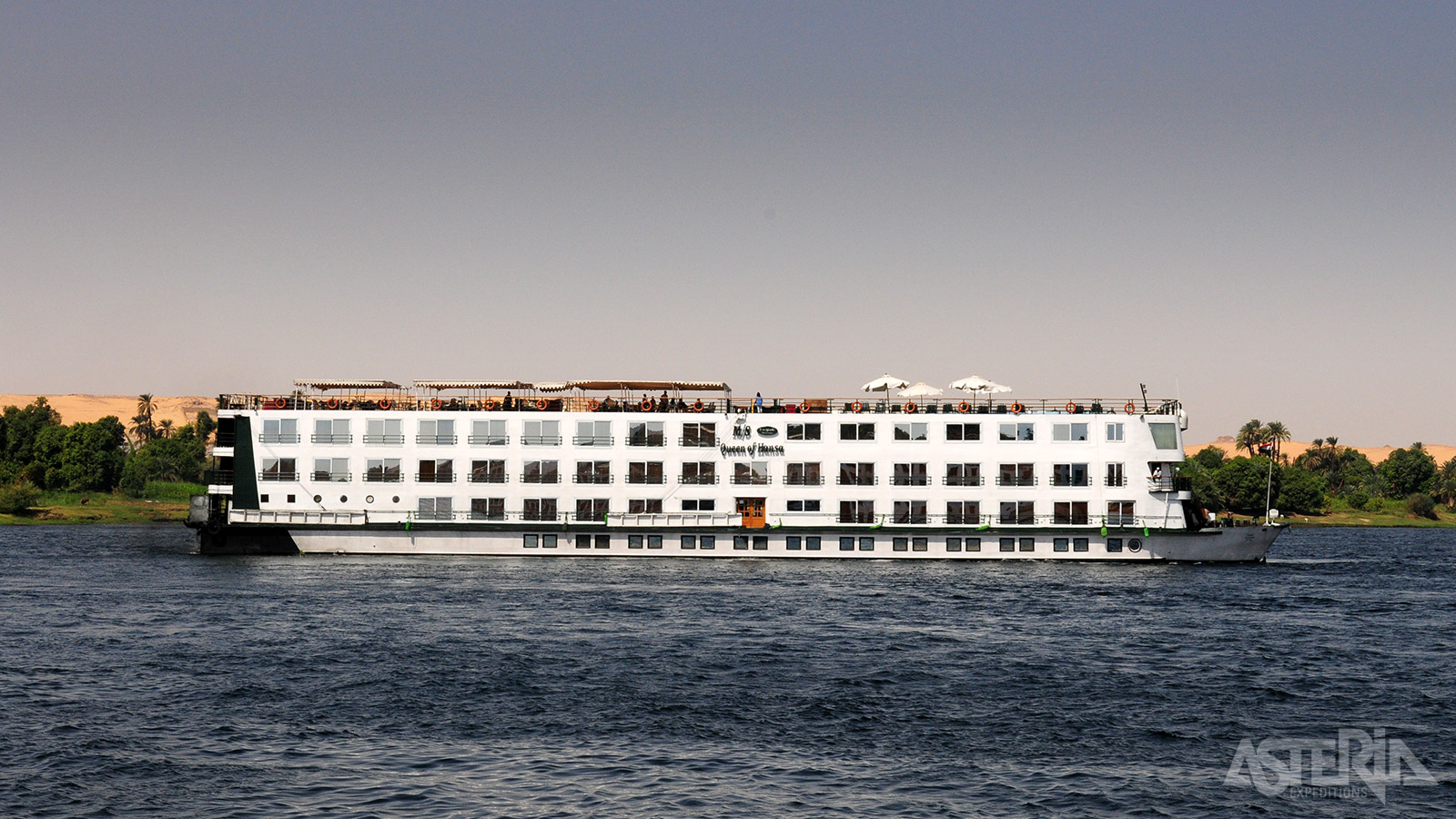 Het cruiseschip MV Queen of Hansa werd recent gerenoveerd en voldoet aan de nieuwste veiligheidsnormen