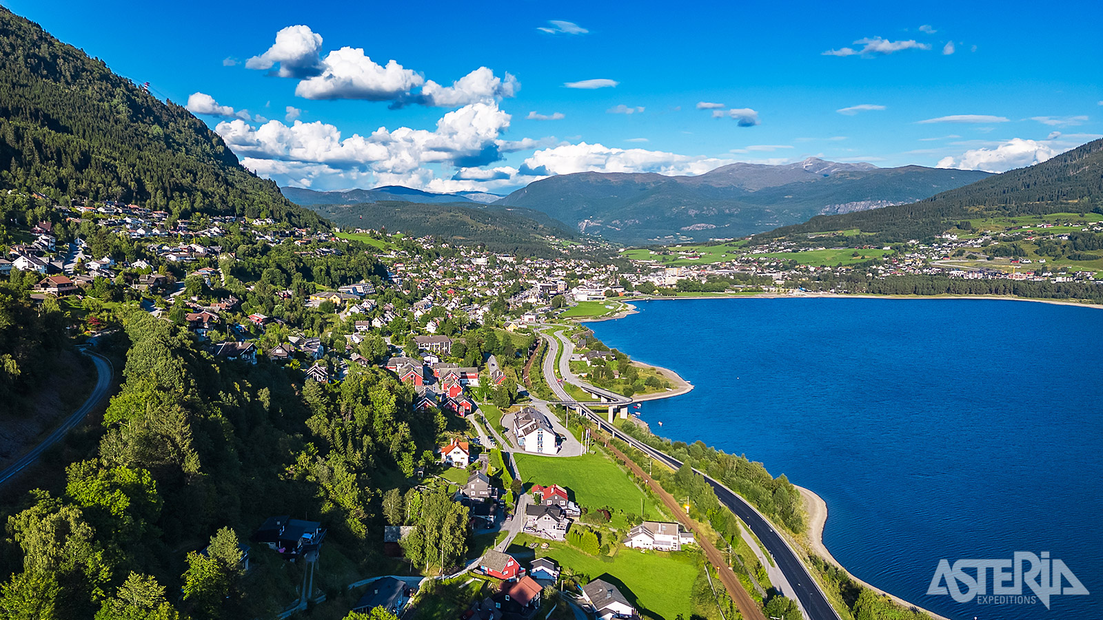 Voss is een paradijs voor wintersporters, maar ook in de zomermaanden bruist het er van activiteiten