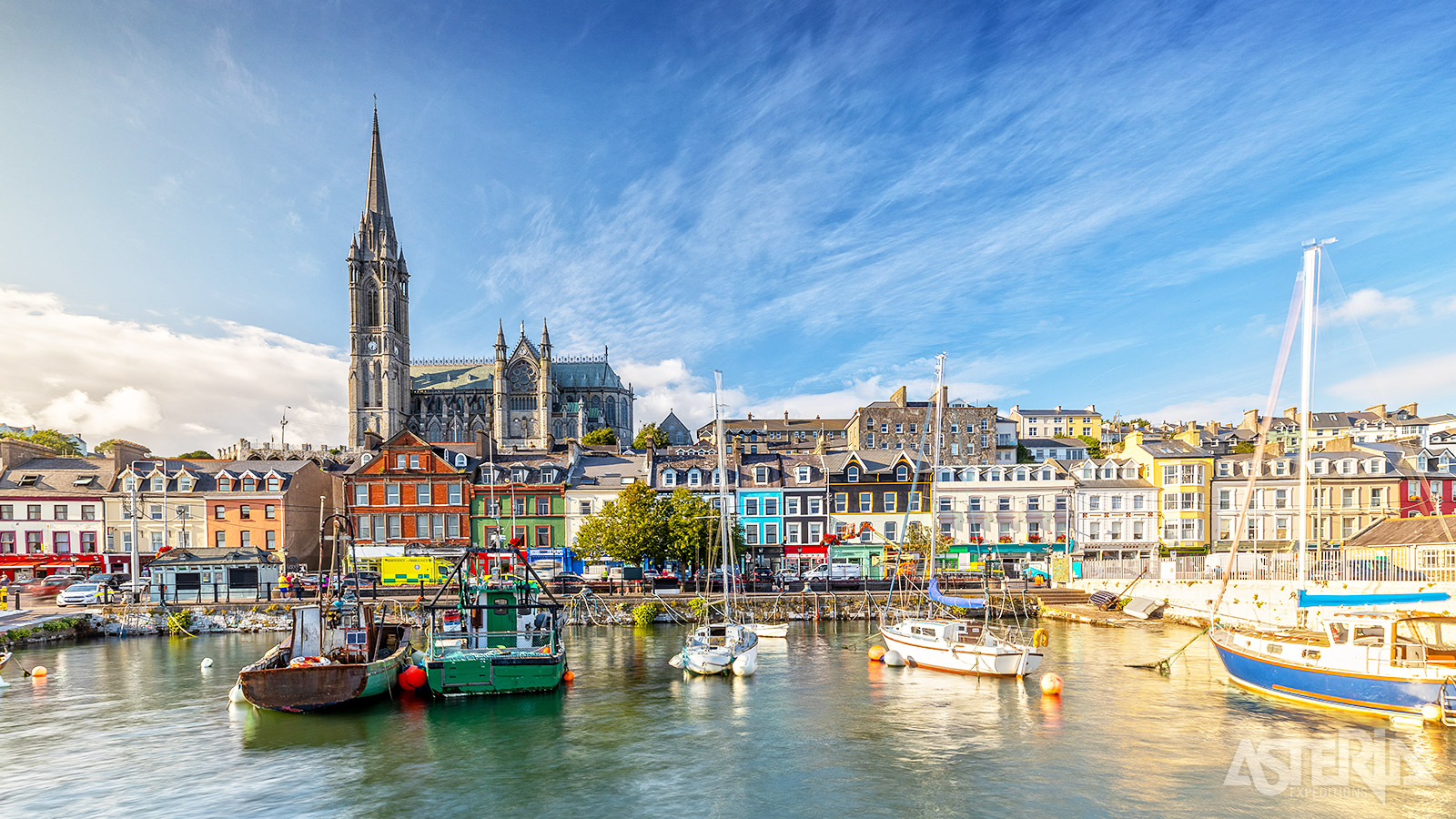 Het kleurrijke Cobh, in 1912 de laatste aanleghaven van de Titanic