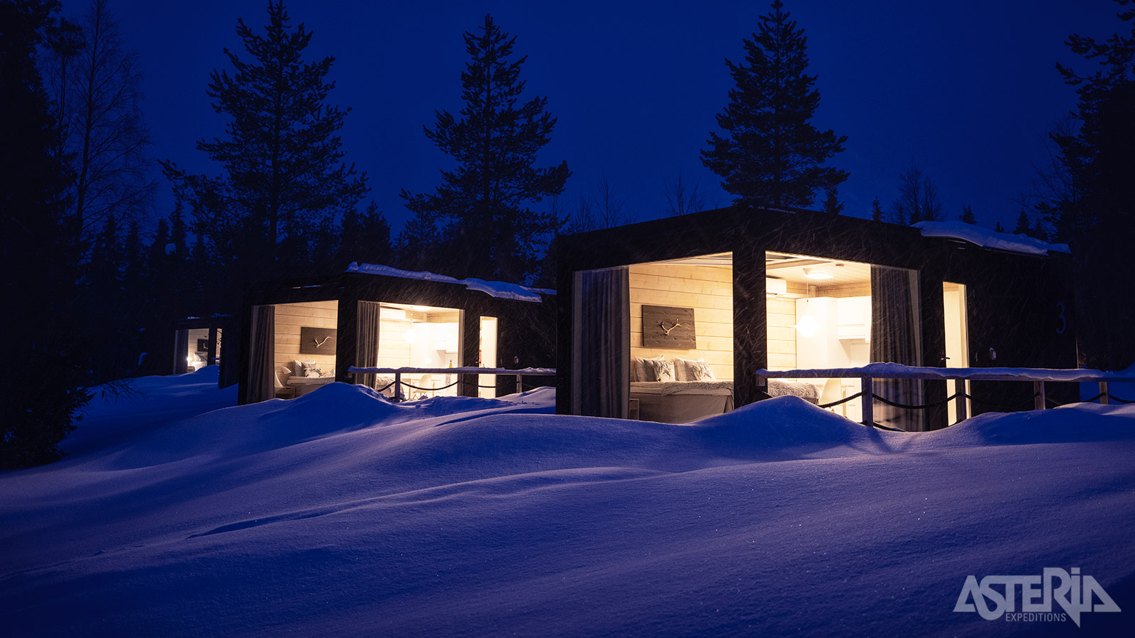 Het Ruka Glass Village complex bestaat in totaal uit 10 afzonderlijke villa’s