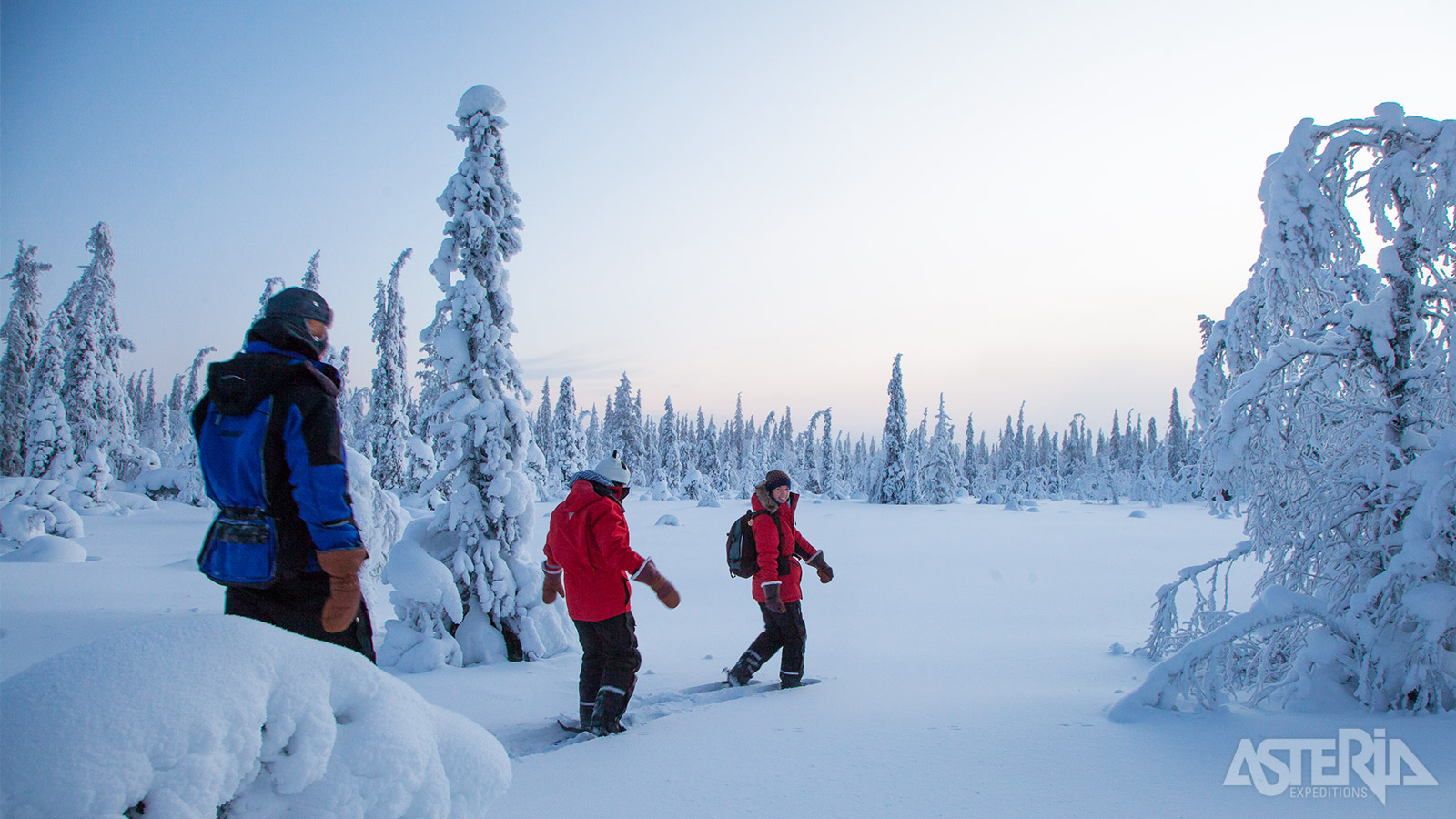 Kies voor een facultatieve excursie zoals een wandeling met sneeuwschoenen