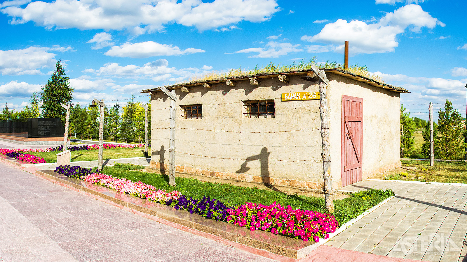 Het voormalige goelagkamp Alzhir vertelt het aangrijpende verhaal van duizenden vrouwen die hier tussen 1938 en 1950 gevangen zaten