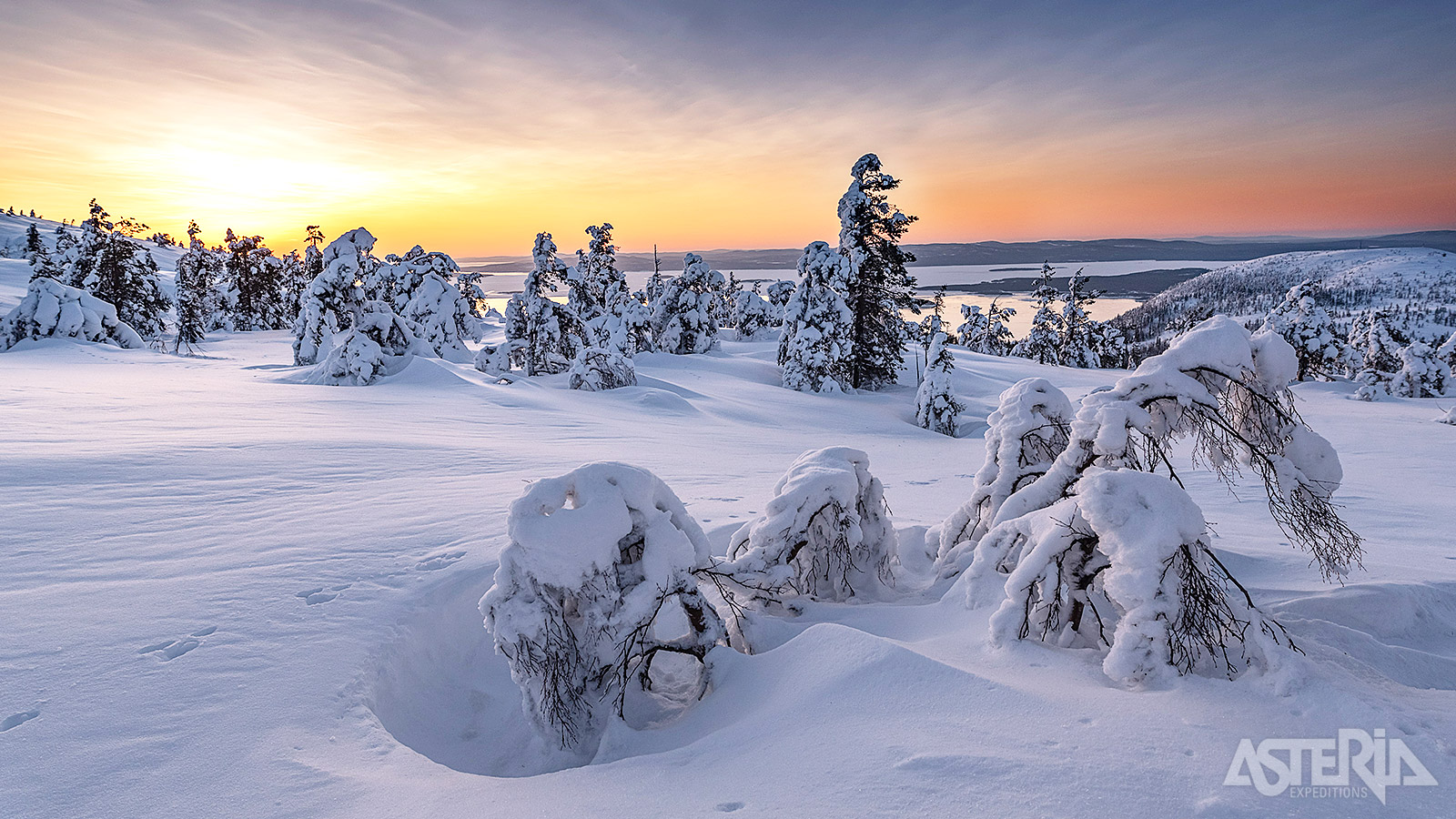 Het nabijgelegen Urho Kekkonen Nationaal Park behoort tot de meest ongerepte natuurgebieden van Finland