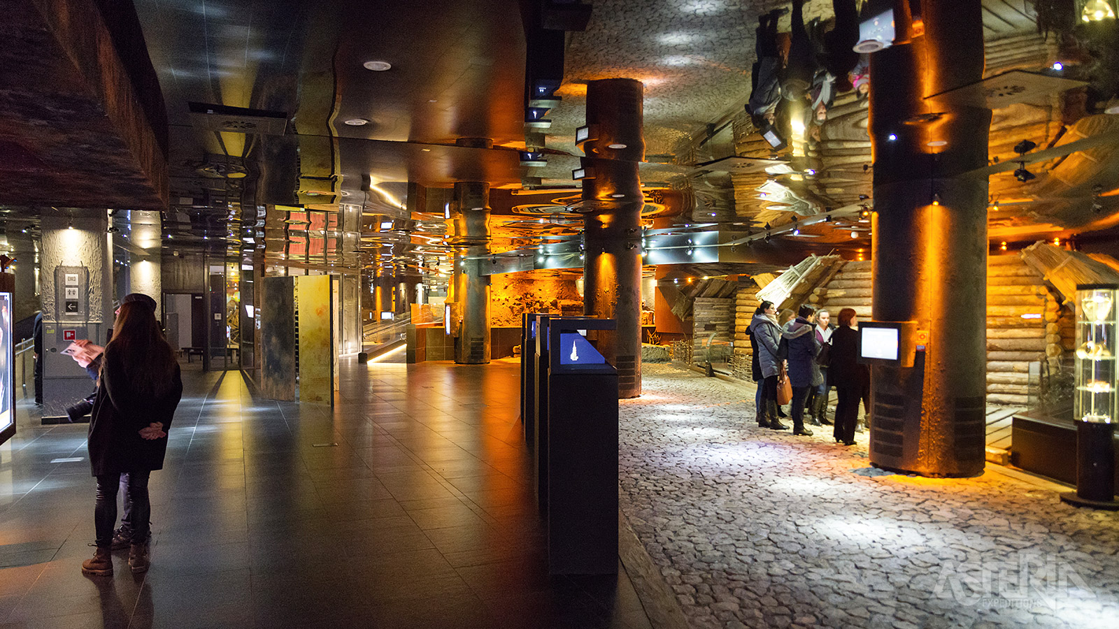 Het Rynek Underground Museum is een fascinerend museum gelegen onder het Grote Marktplein in Krakau