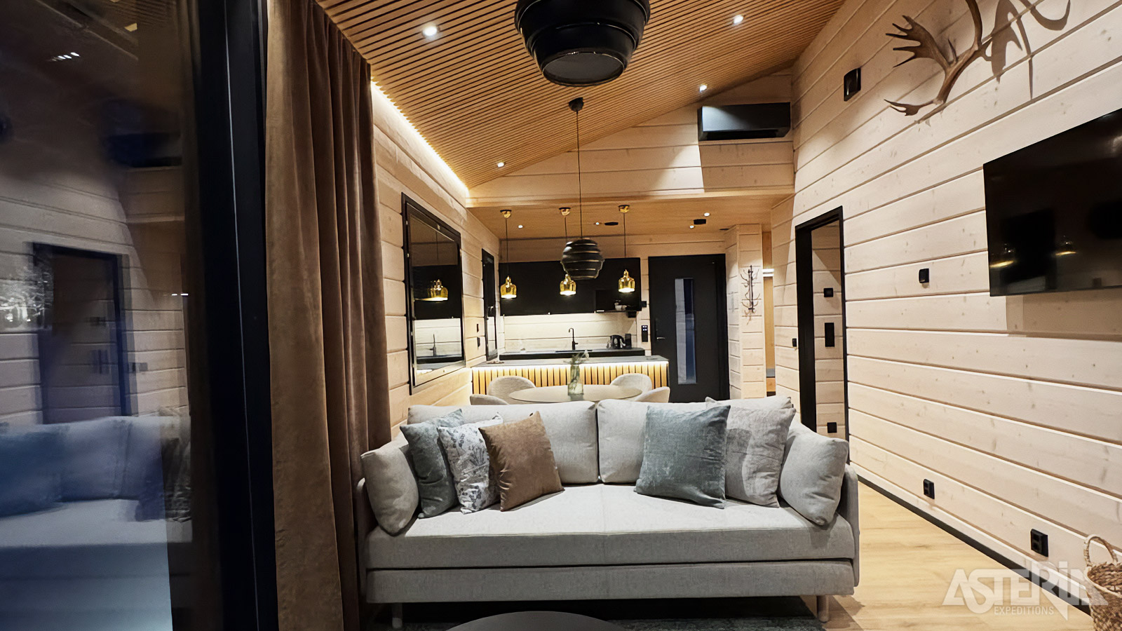 Op wandelafstand van het hoofdgebouw bevinden zich Lumen Design Suites