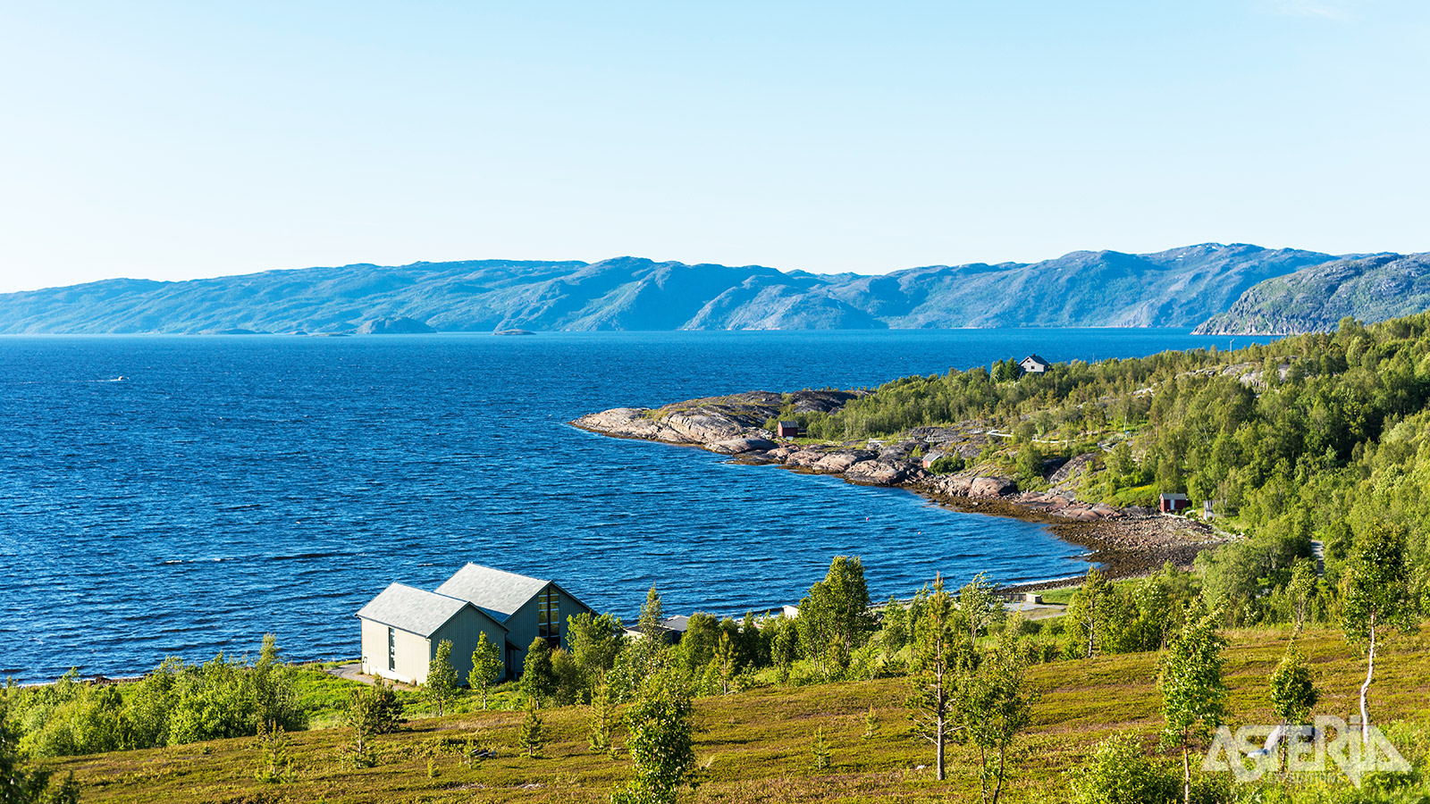 Het Alta Rock Art Museum ligt op een schilderachtige locatie langs de Altafjord