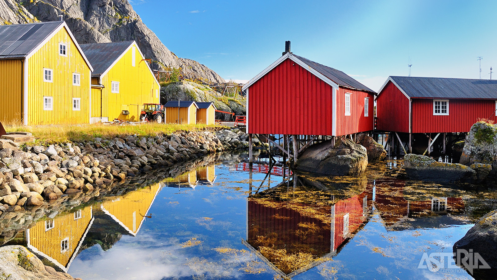 Eén van de mooiste en best bewaarde plaatsjes in de Lofoten: Nusfjord