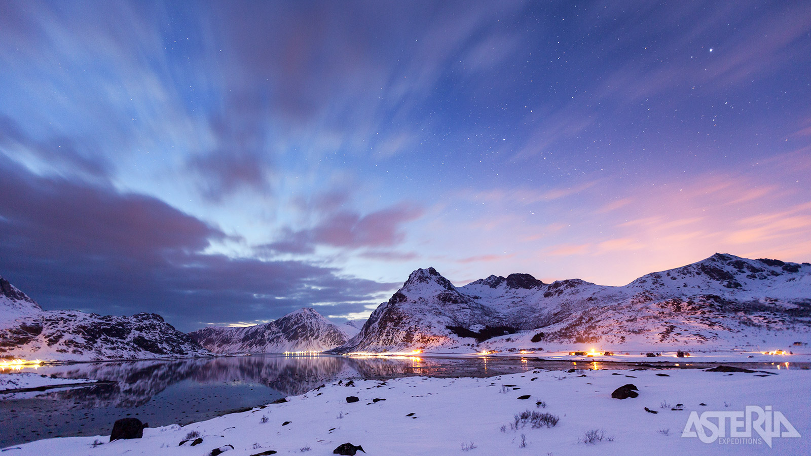 De Lofoten, dat zijn spitse bergen, prachtige kleuren en postkaartjes van panorama’s