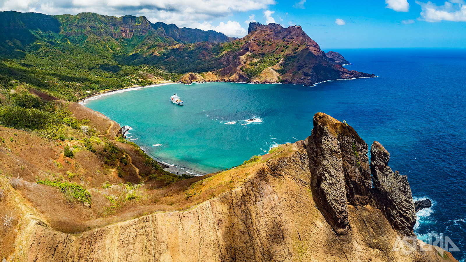Puamau op het Hiva Oa is bekend om zijn archeologische vindplaatsen, waaronder oude tiki-beelden