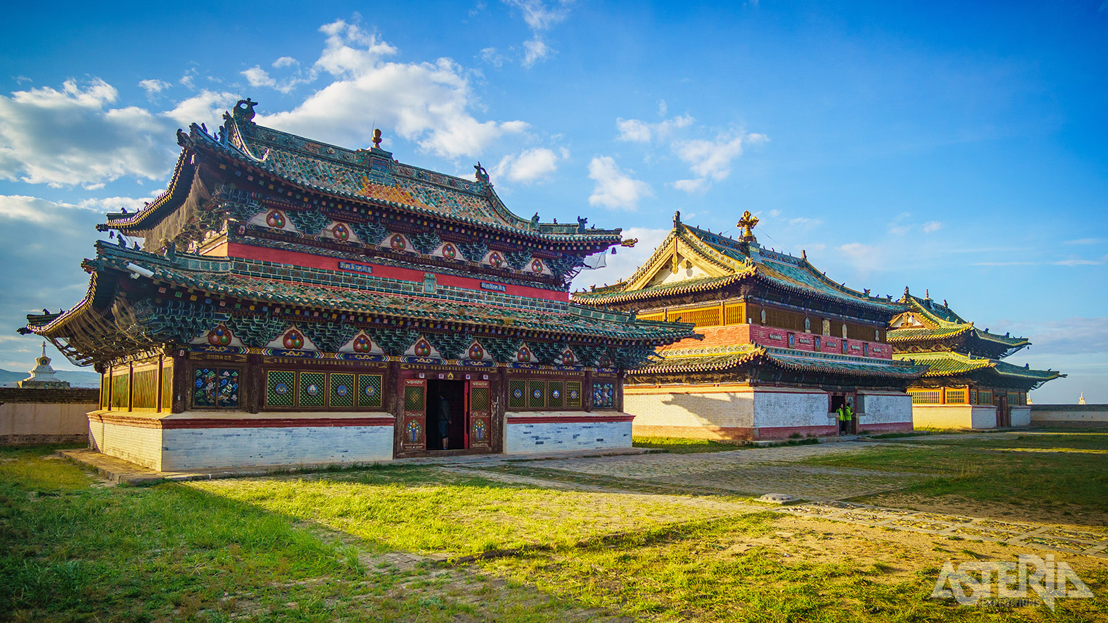Het Erdene Zuu-klooster werd gesticht in 1586 in Kharkhorin, ooit de hoofdstad van het Mongoolse Rijk van Dzjengis Khan