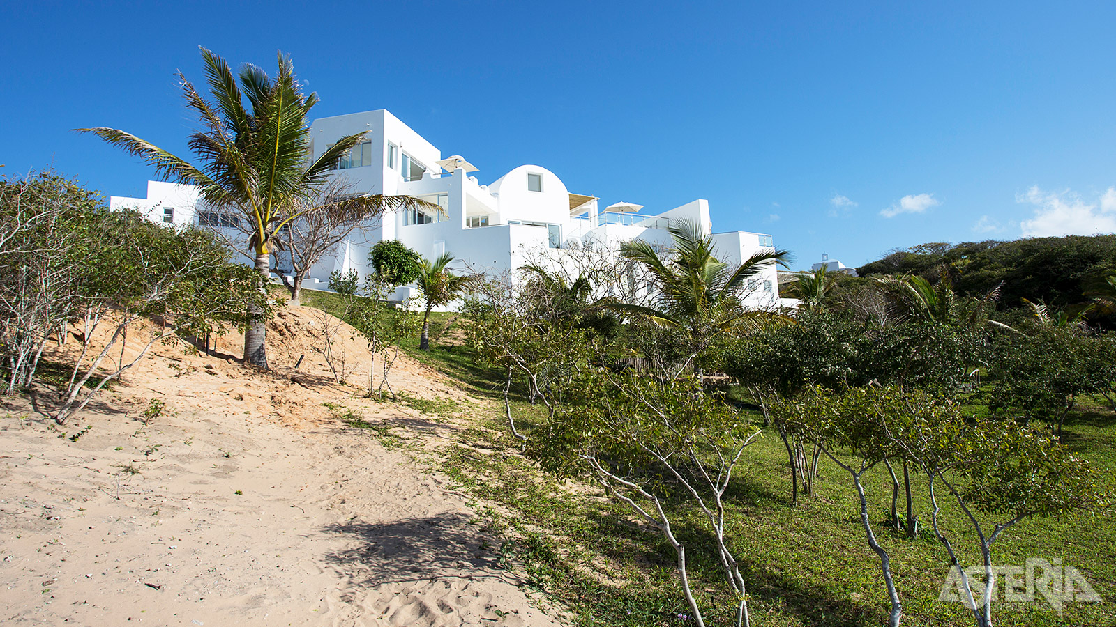 Geniet van een prachtig zicht vanaf Santorini Mozambique op de eilanden en het vasteland