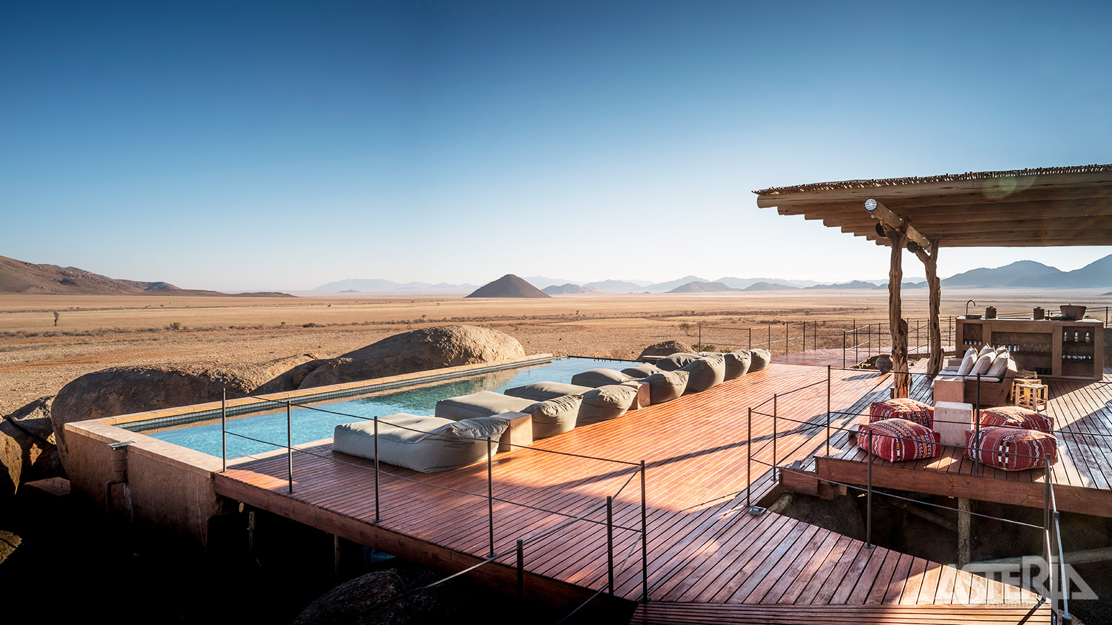 Verblijf in de Sonop Lodge: waanzinnige luxe in het midden van de woestijn