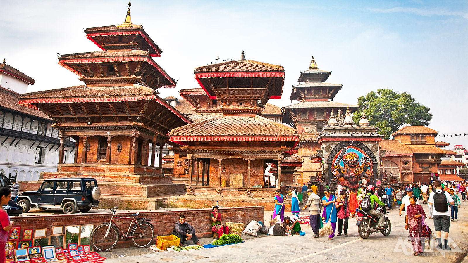 Bhaktapur Durbar Square: een levendig plein met eeuwenoude tempels, koninklijke paleizen en traditionele Newari-architectuur