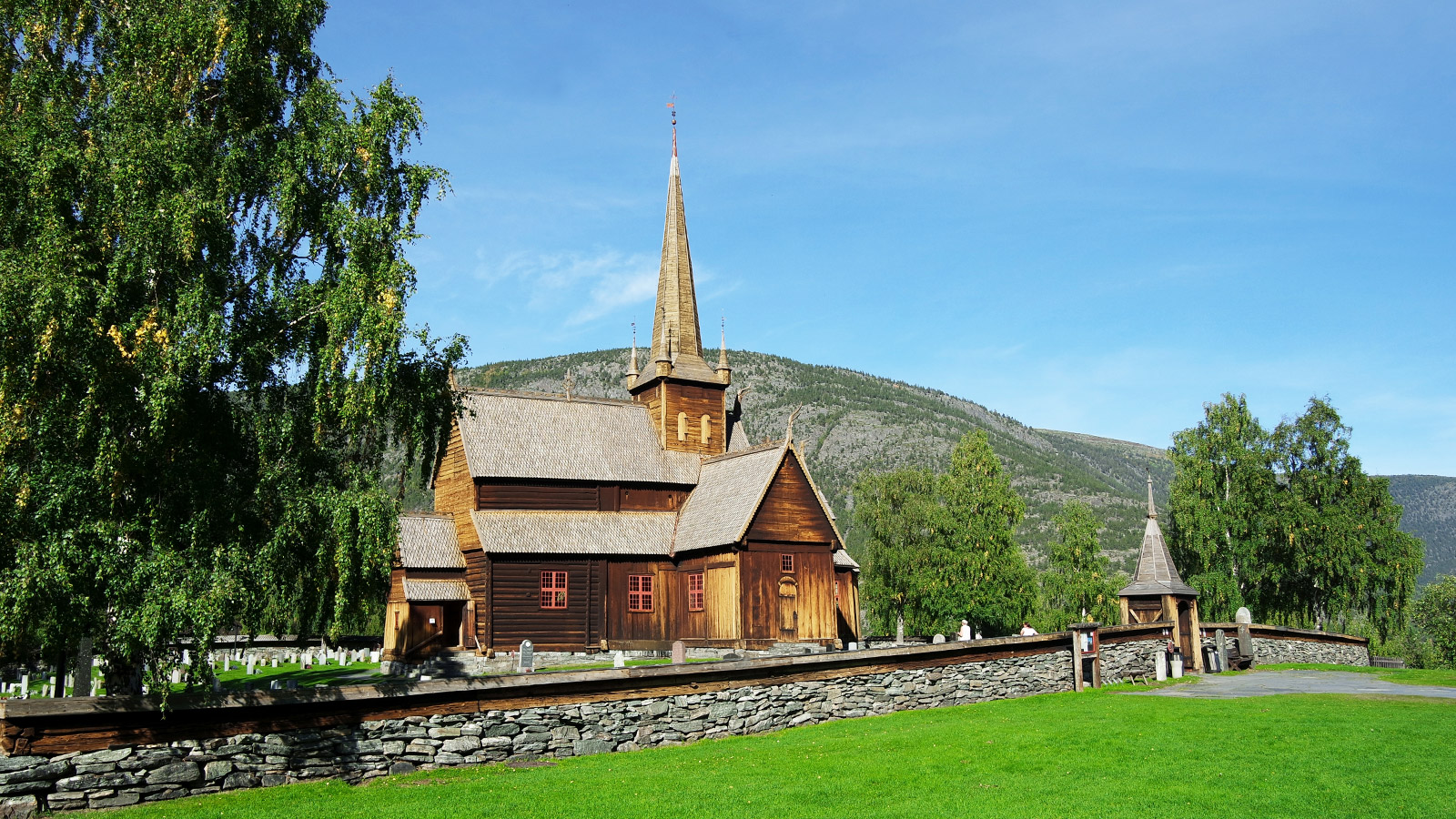De Lom Staafkerk is een absolute must voor fans van geschiedenis, architectuur en Noorse cultuur