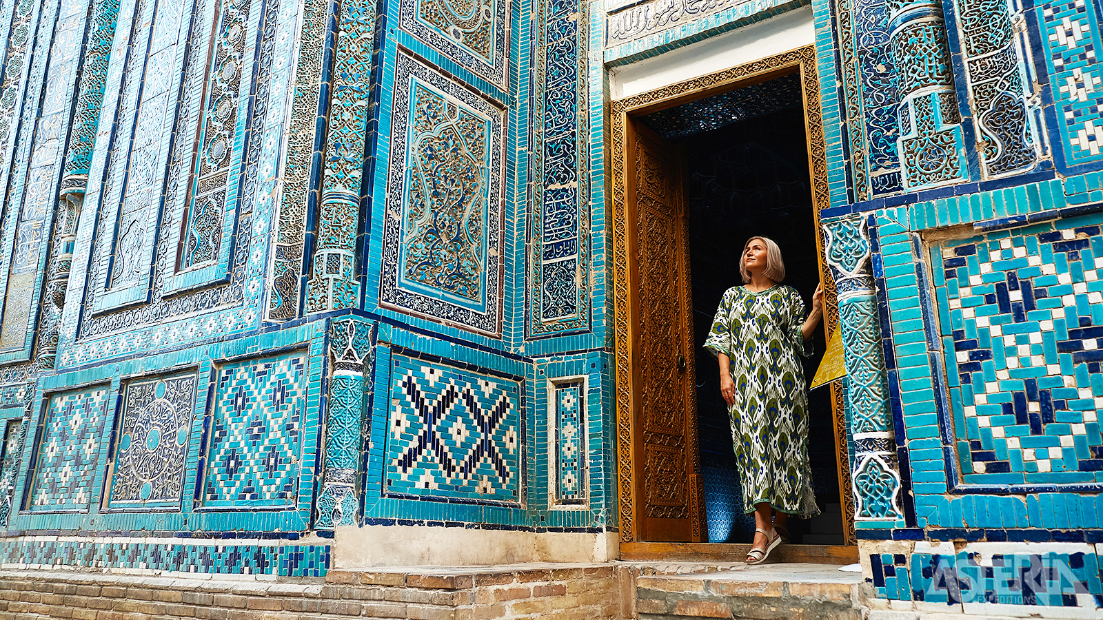 De schitterende blauwe mozaïeken van Shakh-i-Zinda maken deze necropolis tot één van de mooiste historische sites van Oezbekistan