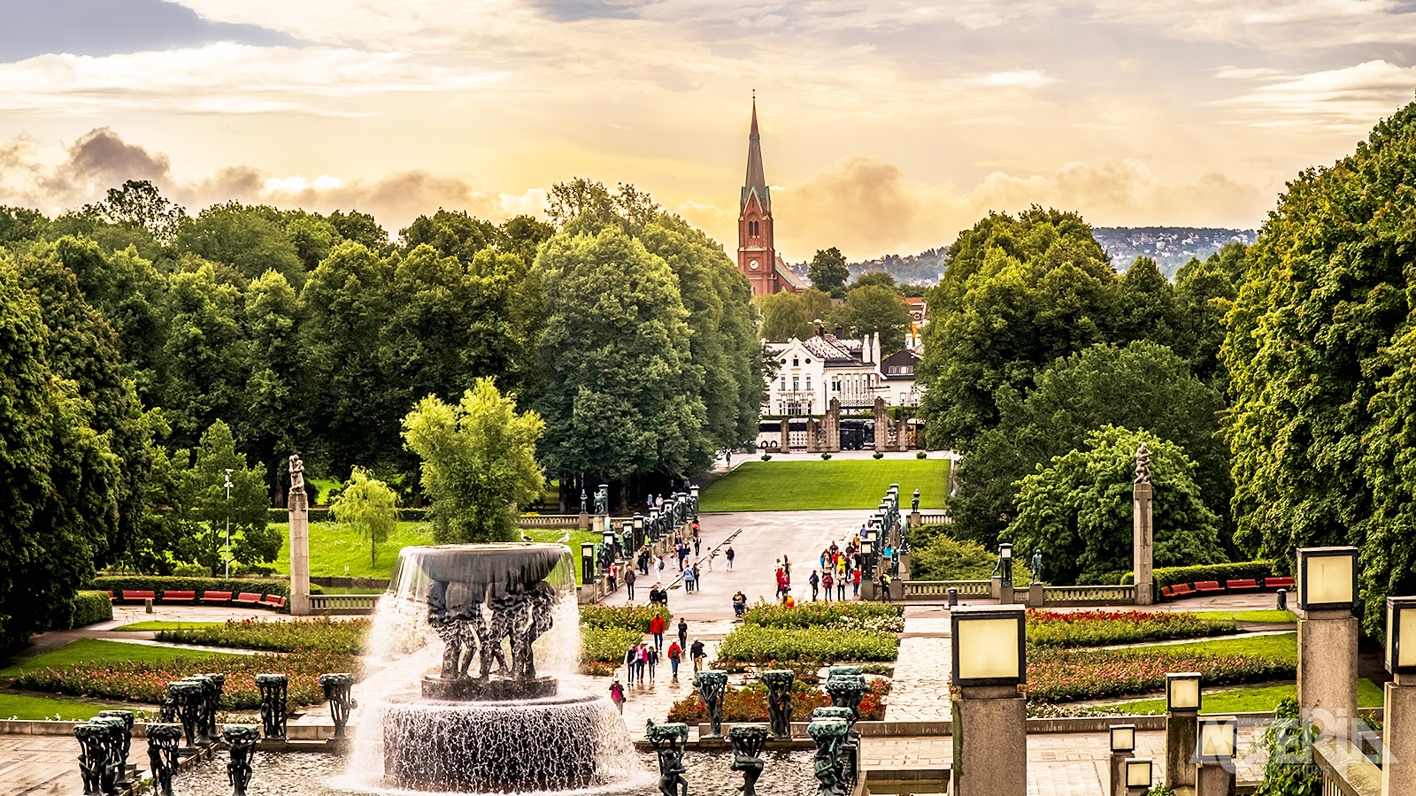 Het Vigeland Beeldenpark in de rustige wijk Frogner, herbergt de unieke creaties van Gustav Vigeland