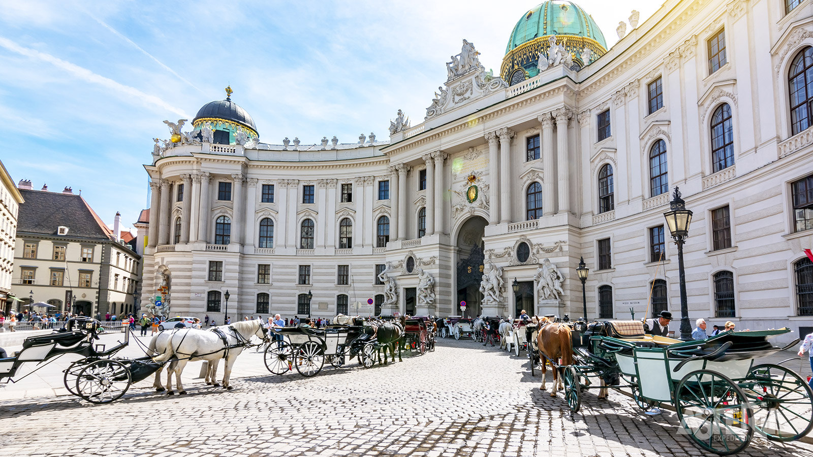 Ooit was de Hofburg één van de paleizen van de Habsburgers, vandaag huist het verschillende musea in Wenen