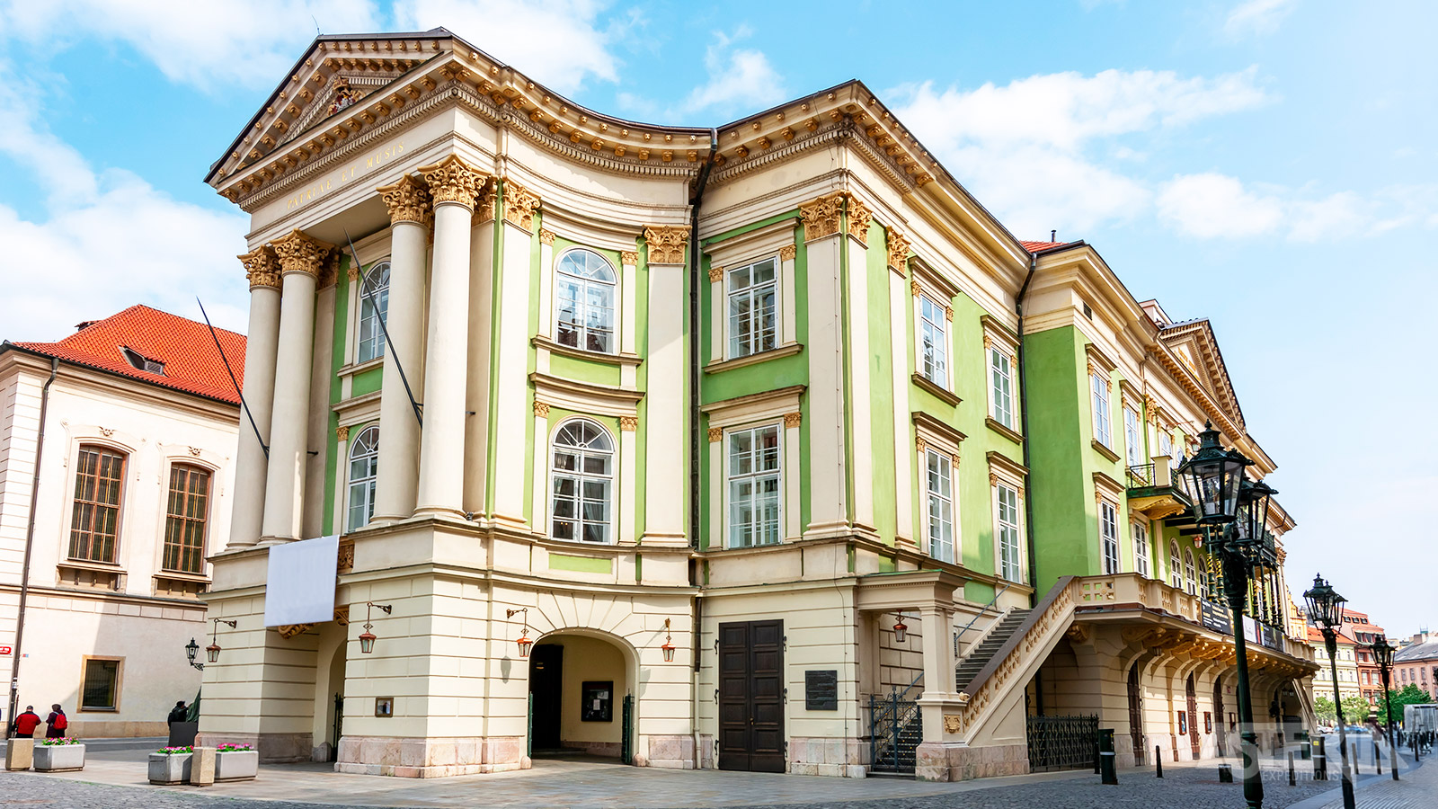 Het elegante Landgoedtheater in Praag, waar Mozart in première zijn ’Don Giovanni’ bracht