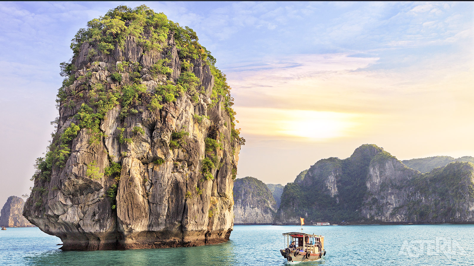 Halong Bay is ongetwijfeld één van de mooiste waterlandschappen ter wereld