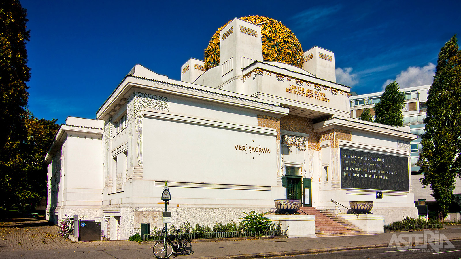 Het Secession-gebouw uit 1898 was de plek waar de kunstenaars van de Oostenrijkse variant van de Jugendstil elkaar ontmoeten