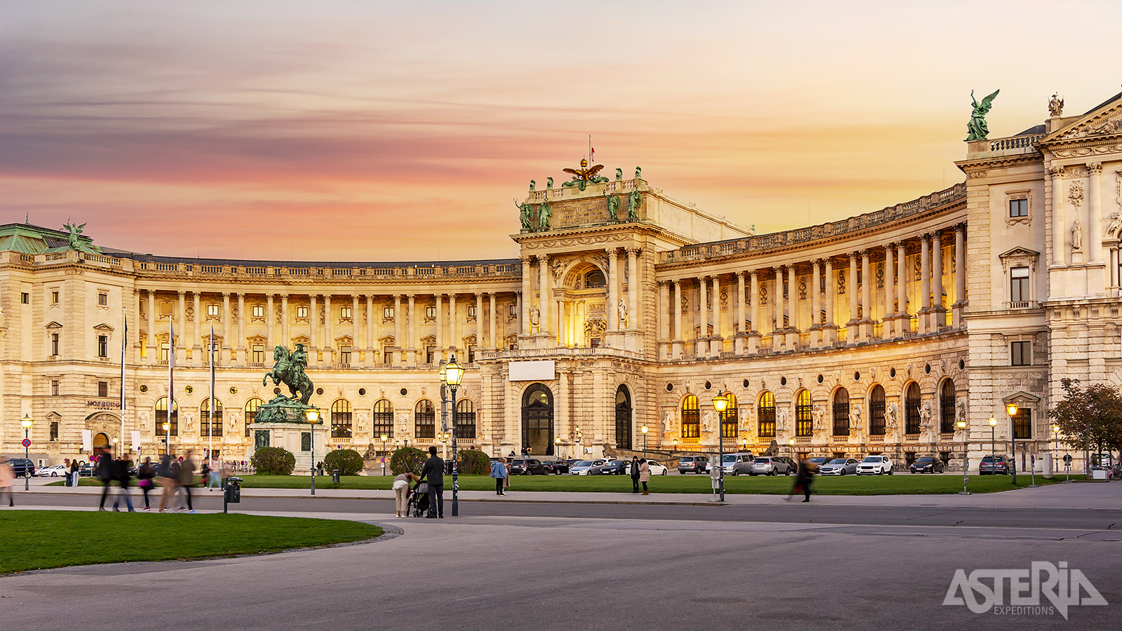 Tegenwoordig herbergt het Hofburgpaleis verschillende musea en is het de officiële residentie van de Oostenrijkse president
