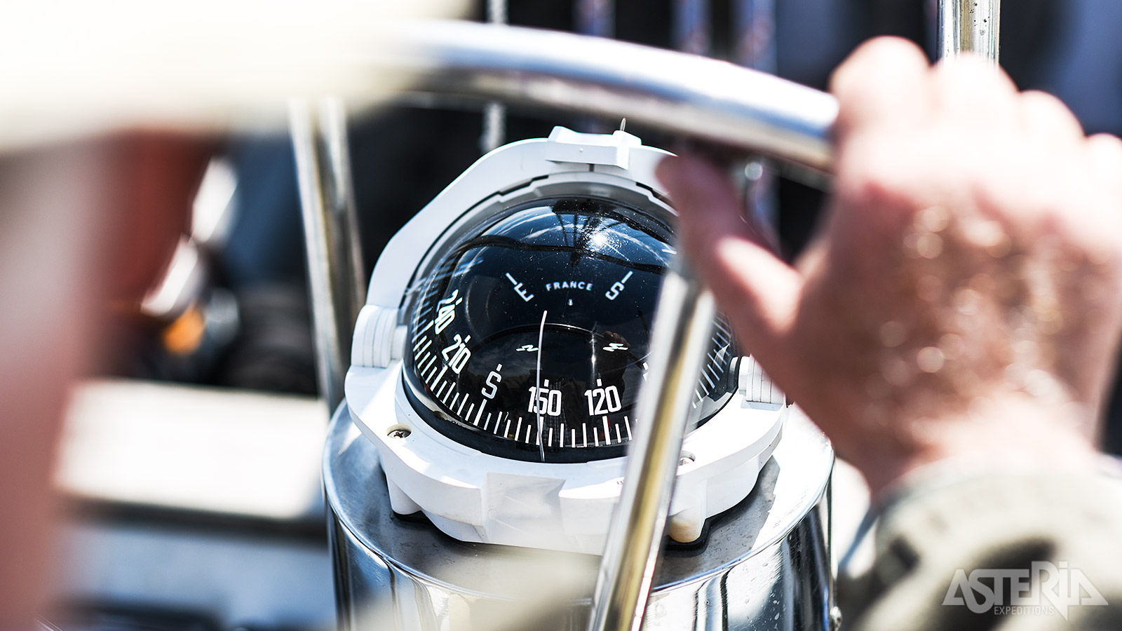 Je hebt geen specifieke zeilervaring nodig om deel te nemen aan dit programma, maar wel zin in een portie avontuur