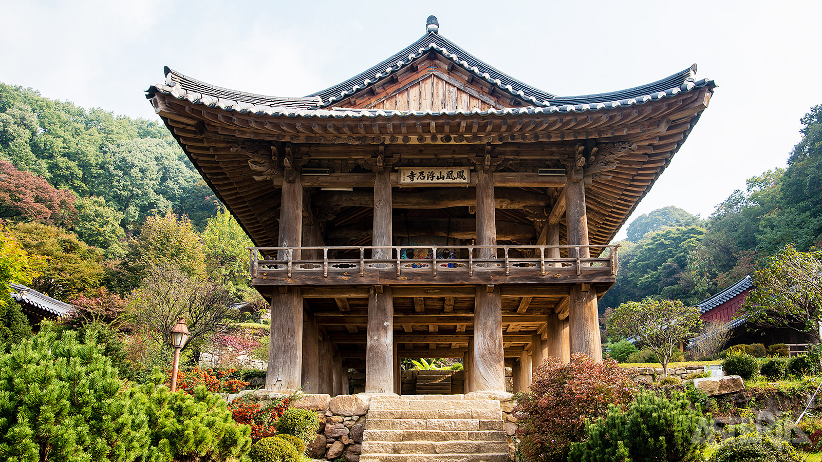 De tempel van Buseoksa uit de 7de eeuw is één van de oudste heiligdommen van het land